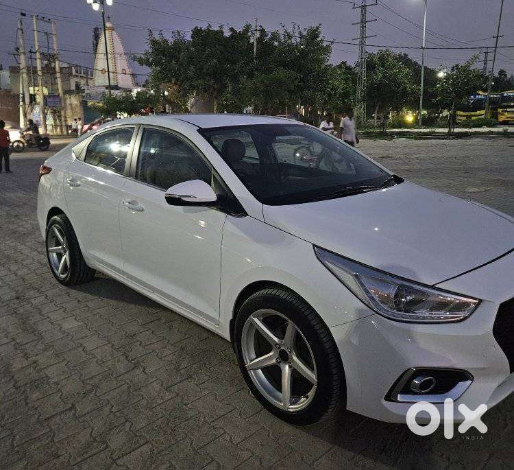 Hyundai Verna 1.5 Sx Diesel Mt, 2018, Diesel