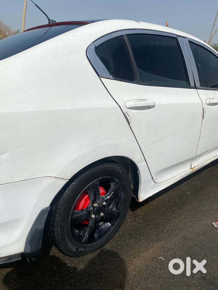 Honda Petrol Car 2011