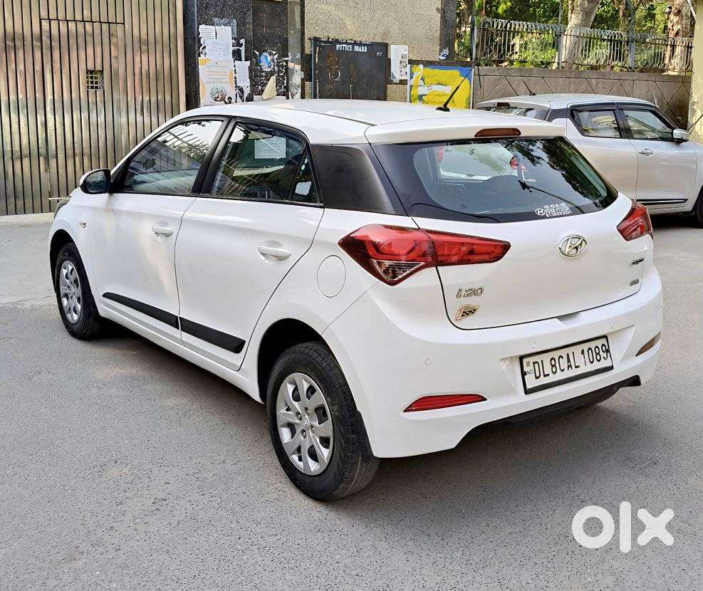 Hyundai I20 Magna 1.2 Mt, 2015, Petrol