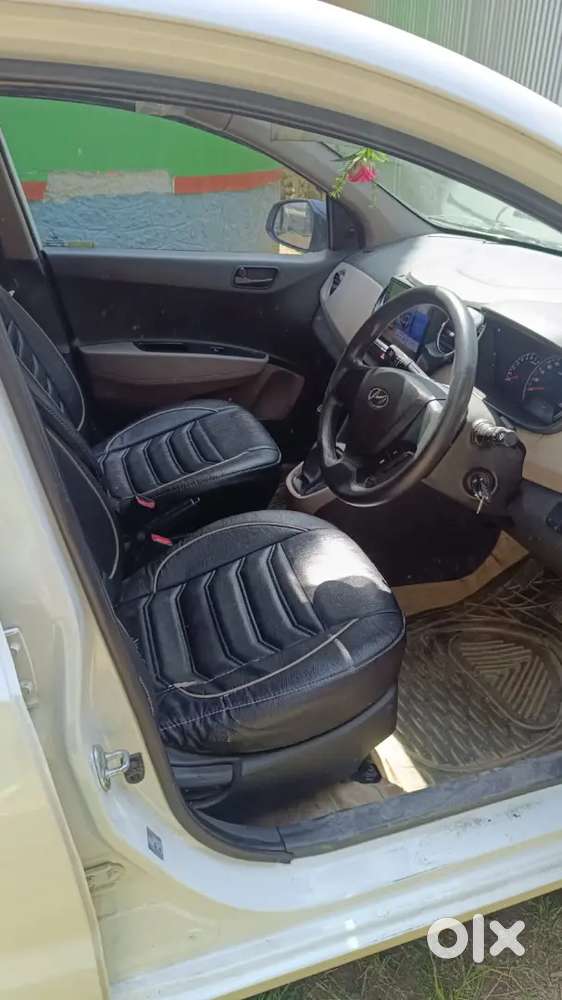 Hyundai Grand I10 2017 Petrol 45000 Km Driven