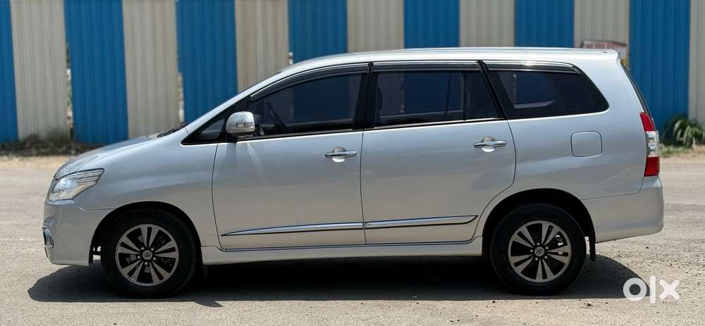 Toyota Innova 2.5 Ev Ps 7 Str Bs-iii, 2012, Diesel