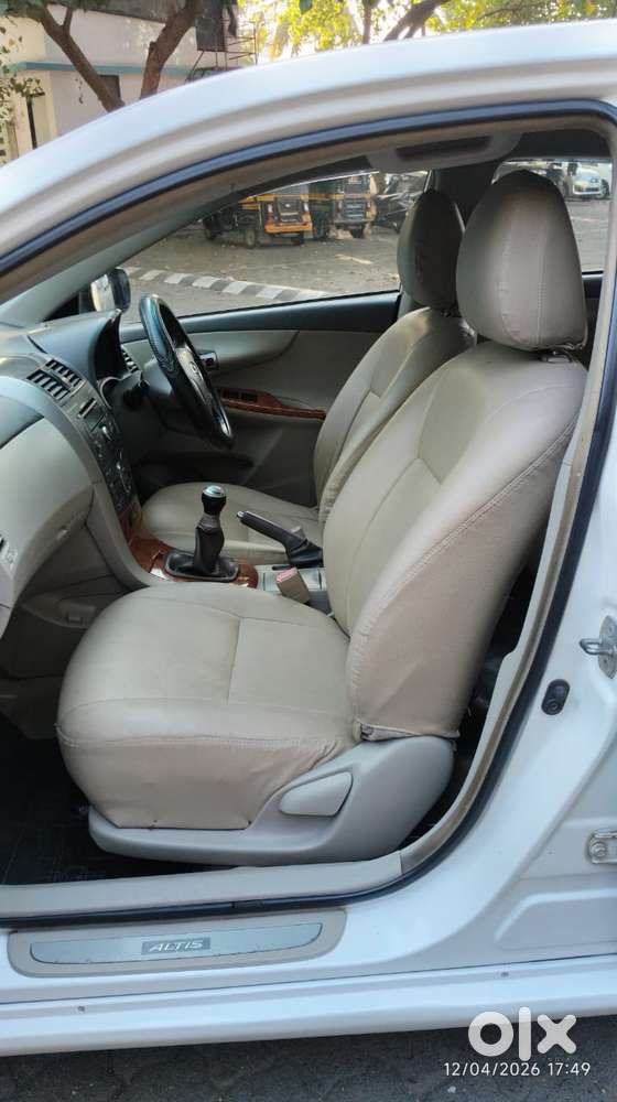 Toyota Corolla Altis Gl, 2010, Cng & Hybrids