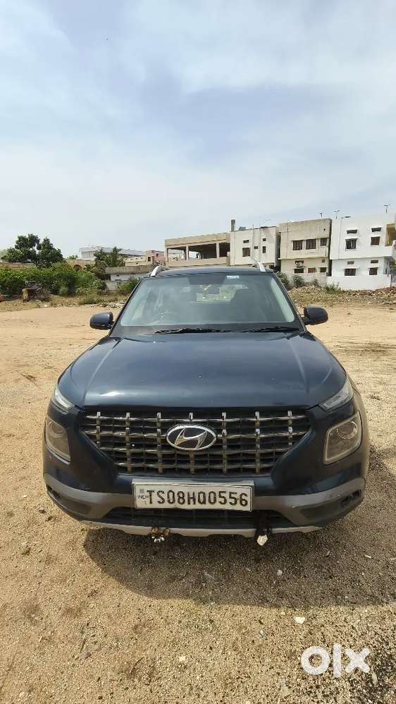 Hyundai Venue 2021 Petrol Good Condition