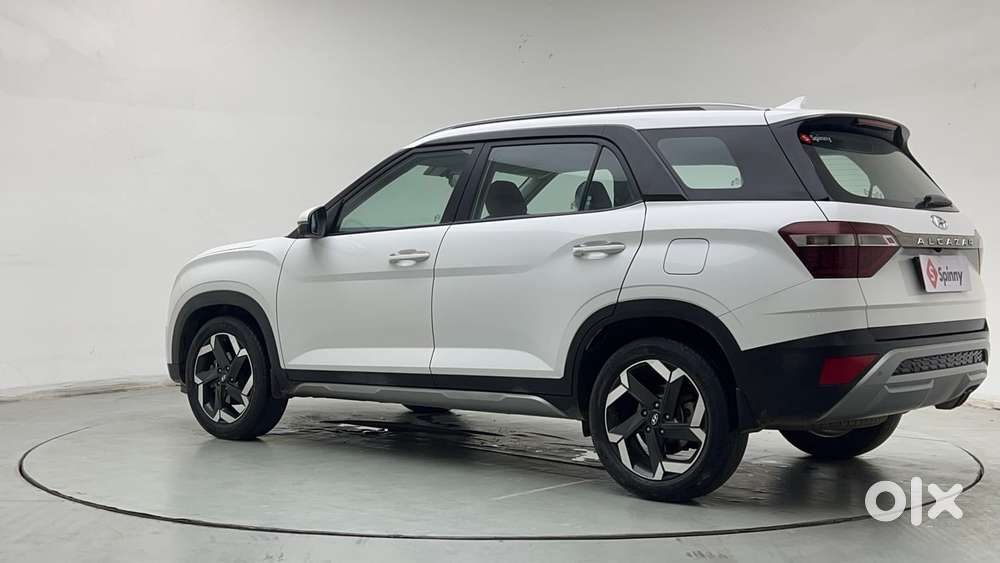 Hyundai Alcazar Platinum, 2022, Petrol