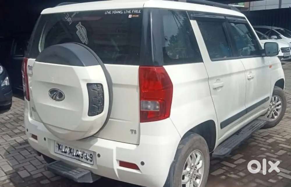 Mahindra Tuv 300 2015