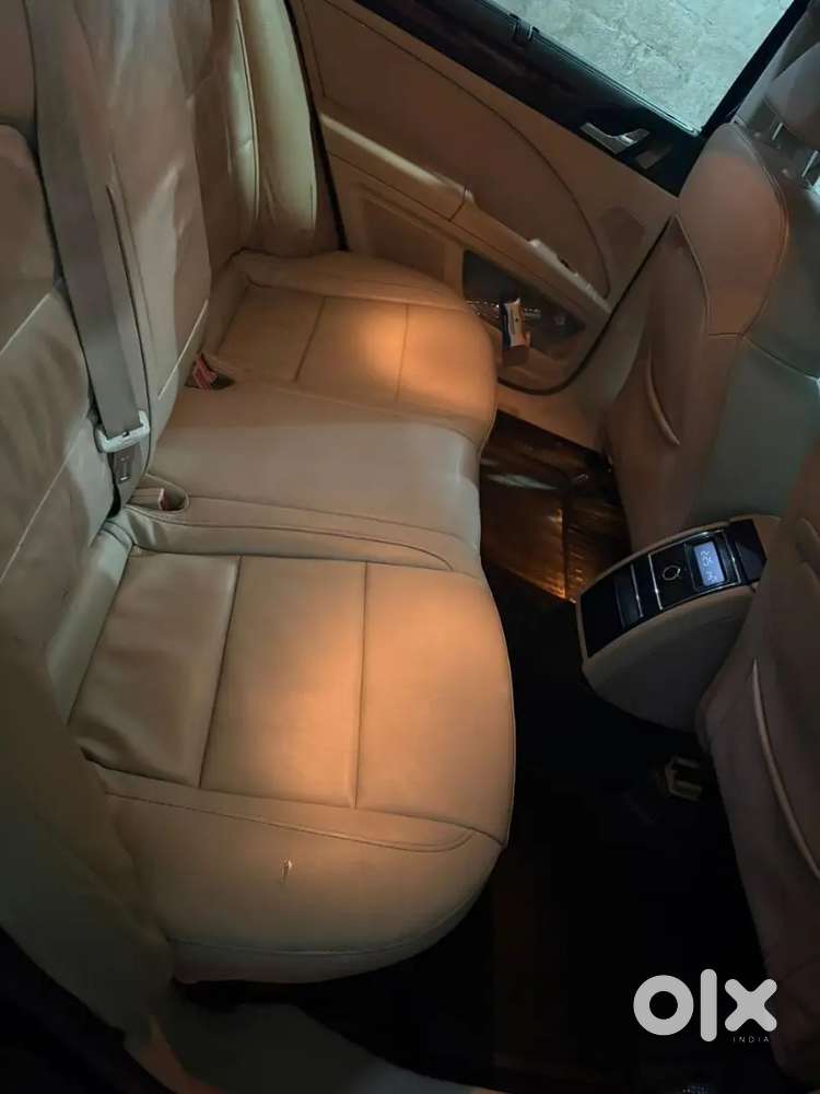 Skoda Superb 2011 Petrol Well Maintained