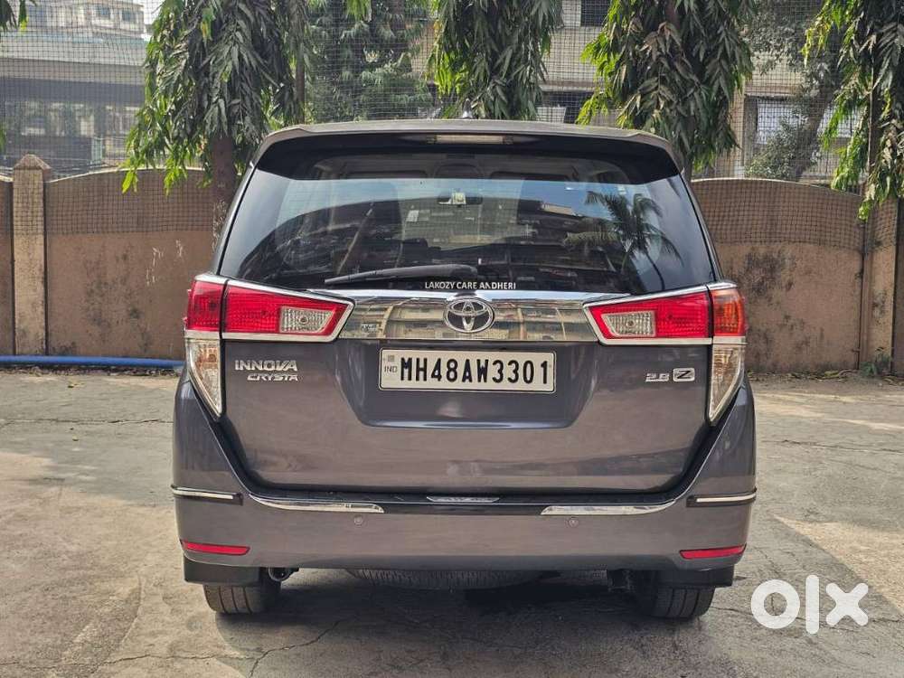 Toyota Innova Crysta 2.8z Automatic, 2017, Diesel