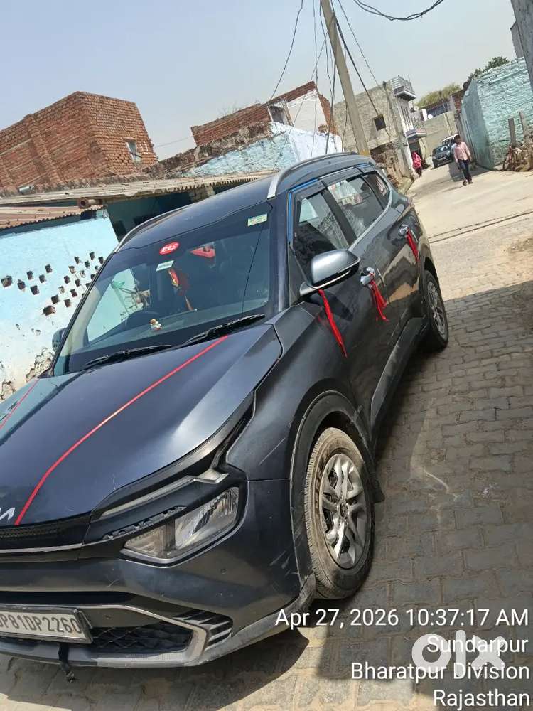 Kia Carens 2022 Diesel 103000 Km Driven