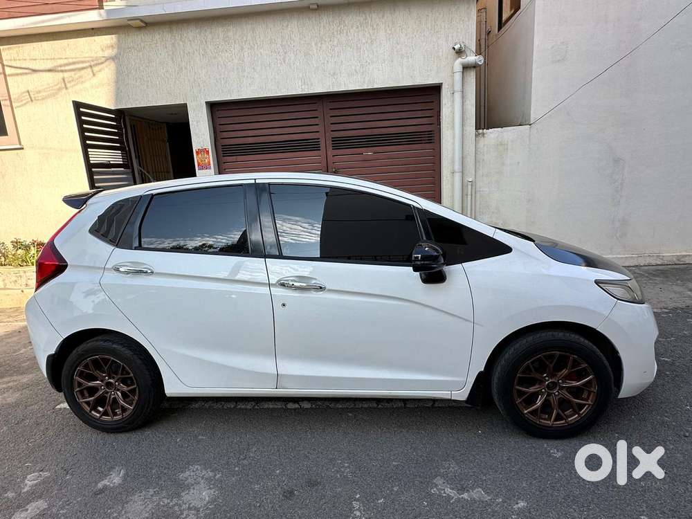 Honda Jazz V Cvt, 2018, Petrol