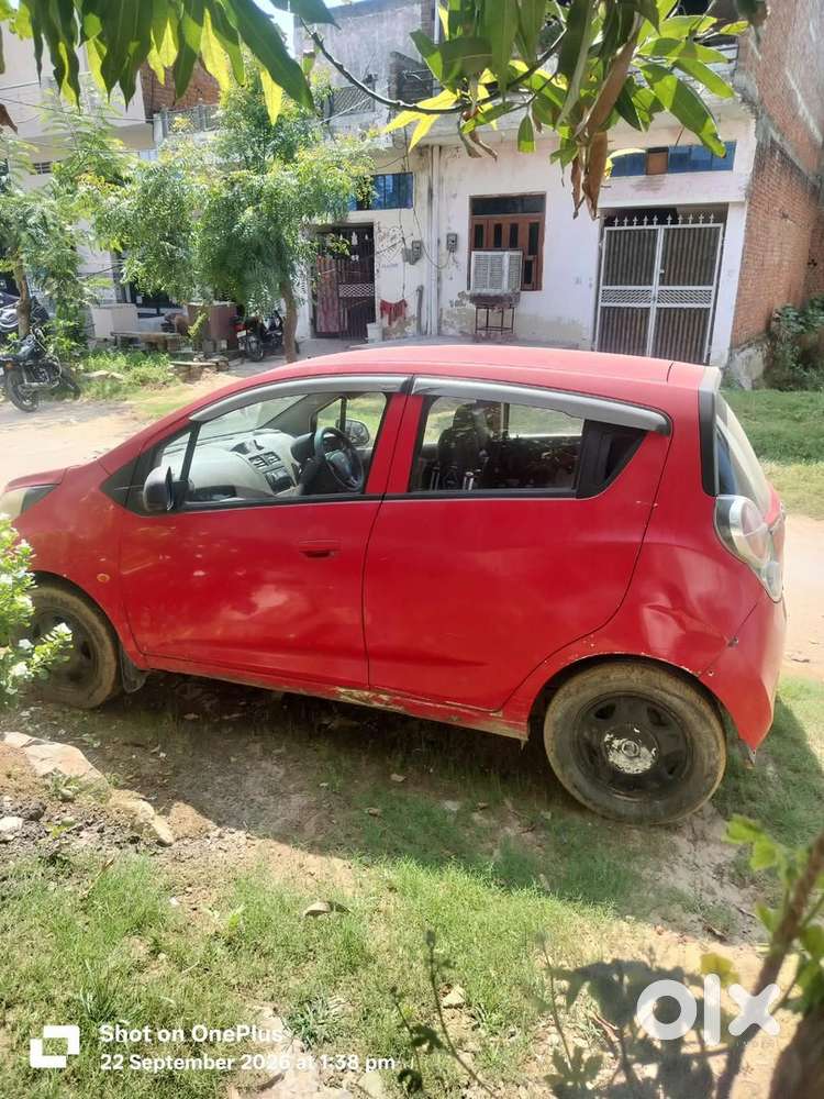 Chevrolet Beat 2012 Petrol