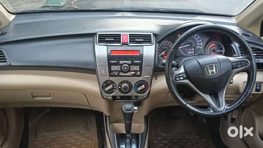 Honda City V At Sunroof, 2013, Petrol