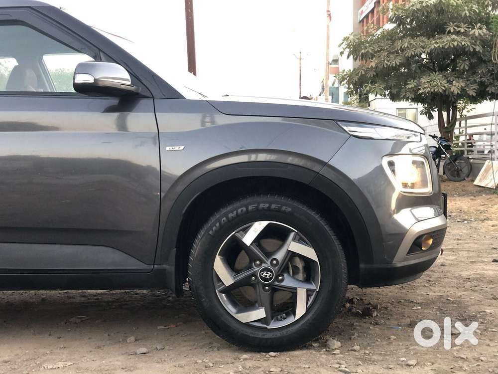 Hyundai Venue Sx Plus Turbo Dct, 2022, Petrol