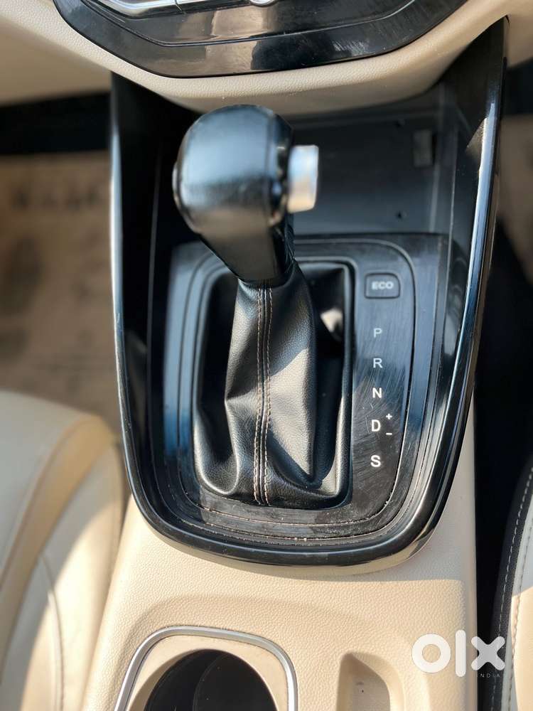 Mg Hector Plus 1.5 Sharp Turbo Cvt 6 Str, 2021, Petrol