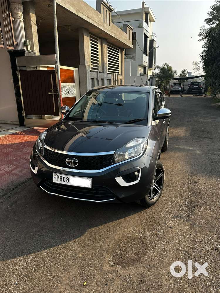 Sale - Tata Nexon Petrol Manual 2019