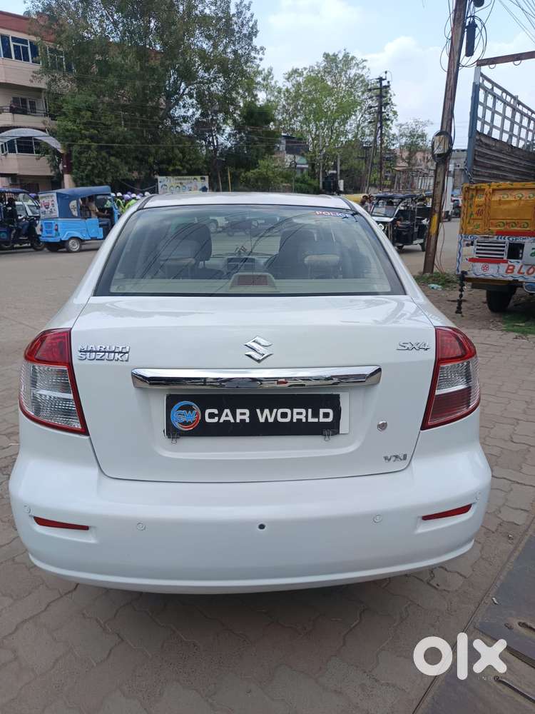 Maruti Suzuki Sx4, 2011, Petrol