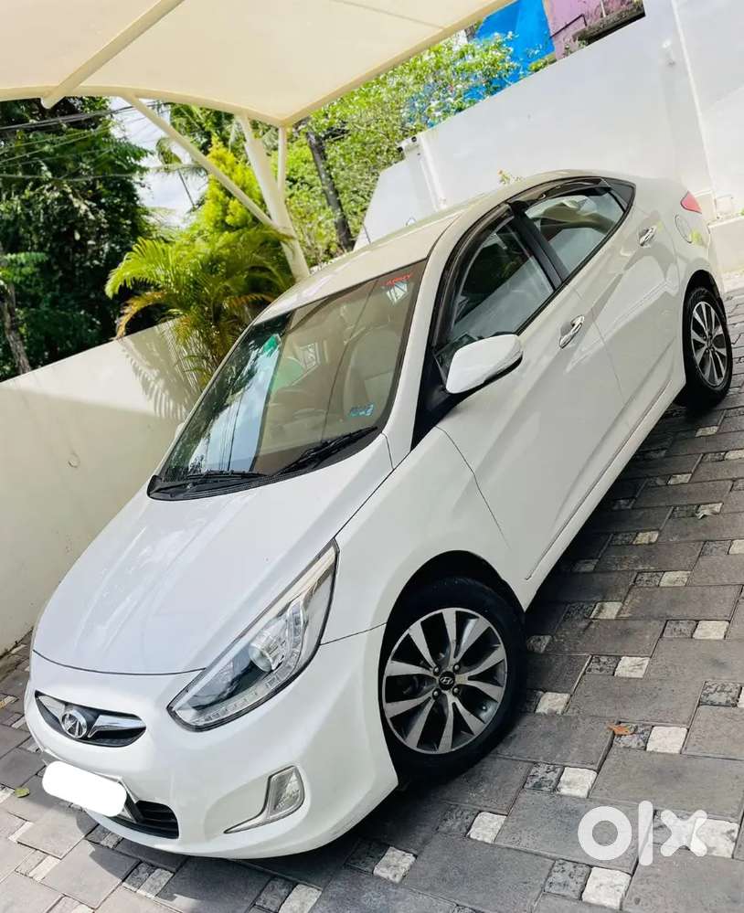 Hyundai Verna 2014 Full Option Manual