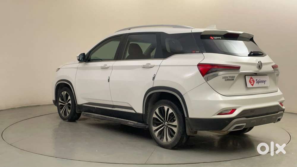 Mg Hector Plus 1.5 Sharp Turbo Cvt 6 Str, 2022, Petrol