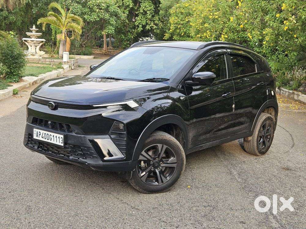 Tata Nexon Creative Plus 1.2 Petrol 6mt Dark Edition, 2024, Petrol