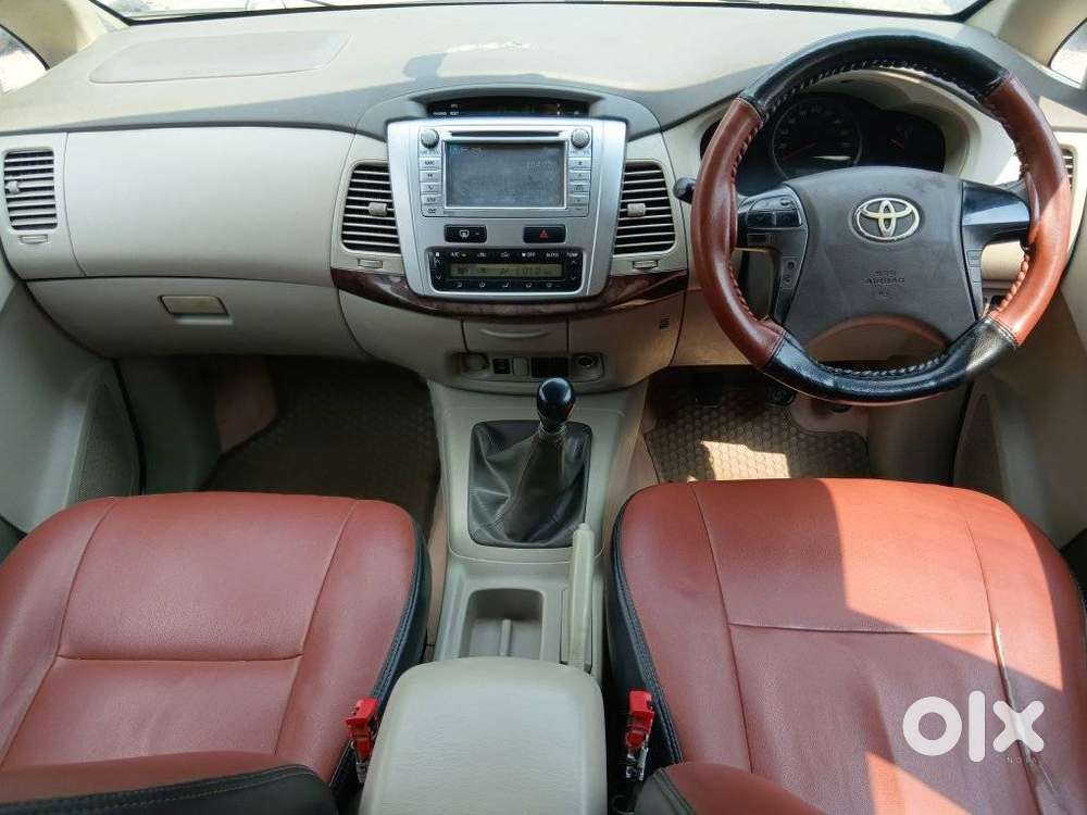 Toyota Innova 2.5 V 7 Str, 2012, Diesel