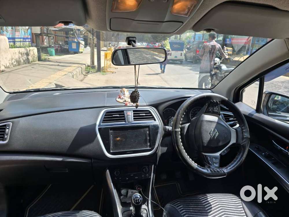 Maruti-suzuki S-cross