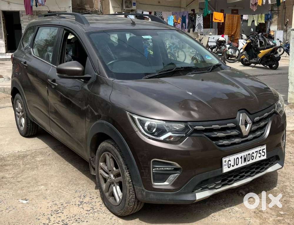 Renault Triber Rxz, 2021, Petrol