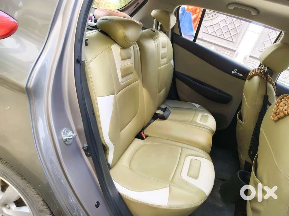 Hyundai I20 Asta Petrol 2014