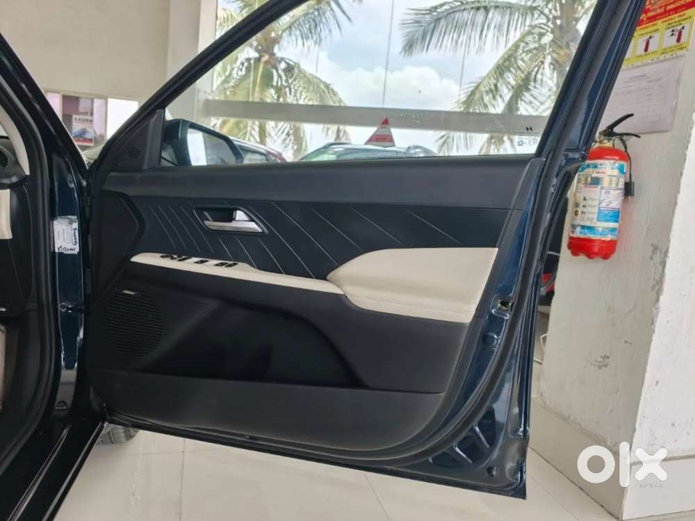 Hyundai Verna 1.5 Sx (o) Vtvt, 2023, Petrol