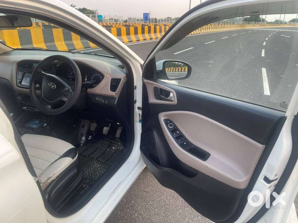 Hyundai I20 Asta Option 1.2, 2016, Cng & Hybrids