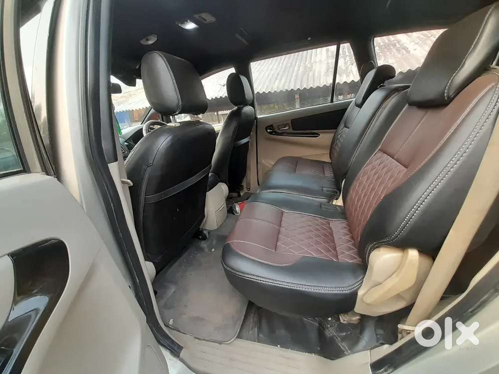 Toyota Innova 2011 Diesel 206000 Km Driven