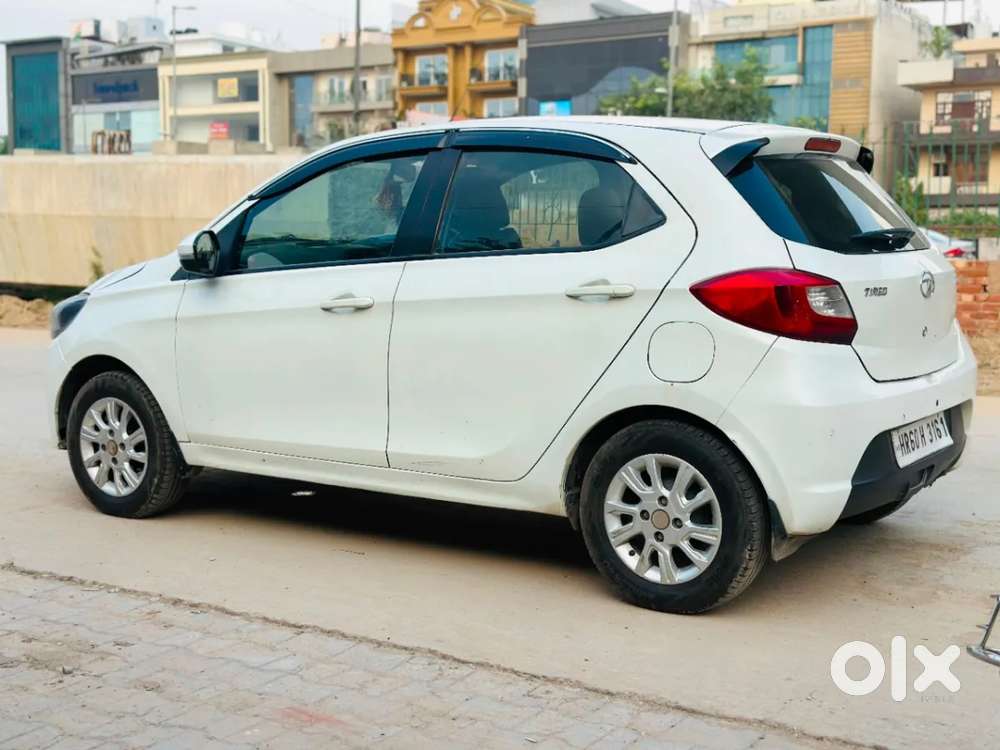 Tata Tiago Xza, 2018, Petrol