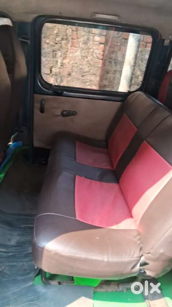Maruti Eeco 7-seater 2011 (lpg & Petrol)