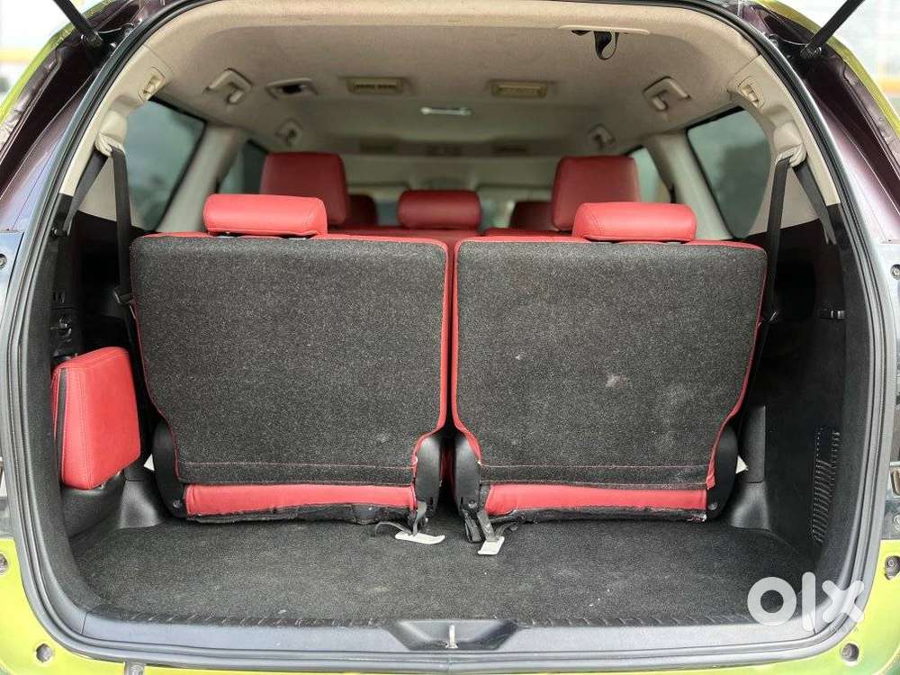 Toyota Innova Crysta 2.8 Gx At 8s, 2019, Diesel