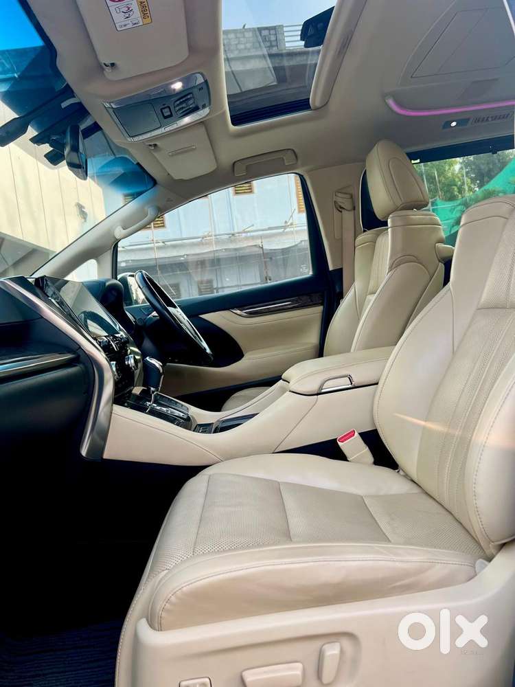 Toyota Vellfire 2.5 Hybrid, 2021, Petrol