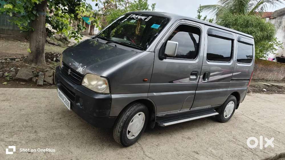 Maruti Suzuki Eeco 2013 
7 Sister 
No Mechanical Work & Any Problem