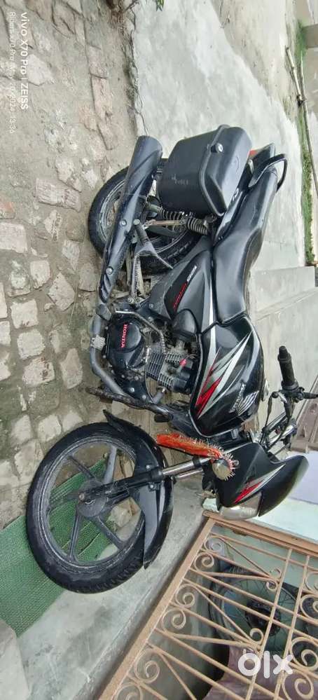 Maruti Suzuki Estilo 2016 Petrol 75001 Km Driven