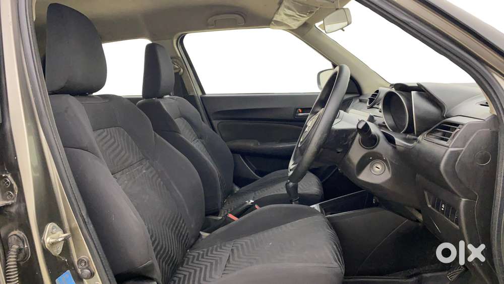 Maruti Suzuki Swift Vvt Vxi, 2022, Petrol