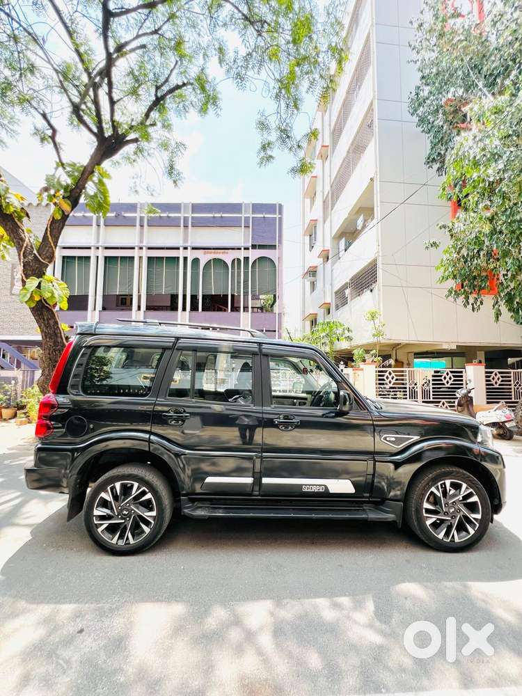 Mahindra Scorpio Classic 2.2 S 11 Mt 7 Str, 2023, Diesel