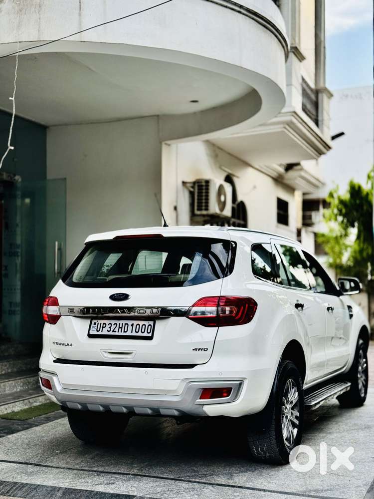 Ford Endeavour 3.2 Titanium 4x4 At, 2016, Diesel