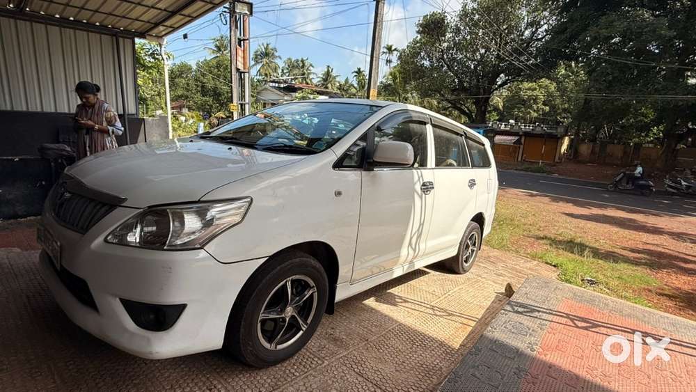 Toyota Innova Diesel 2013