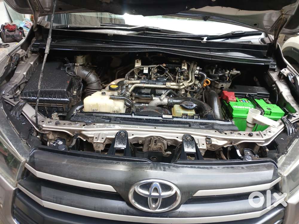 Toyota Innova Crysta 2.8 Gx At, 2016, Diesel