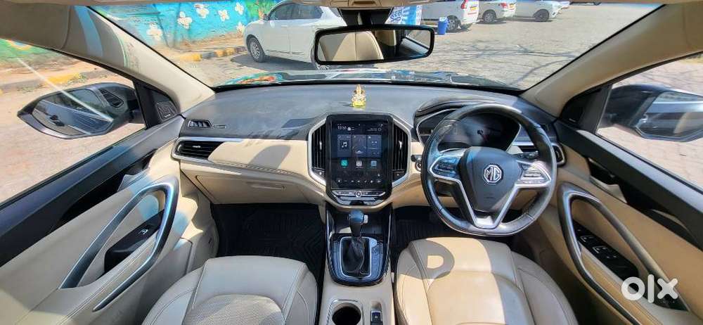 Mg Hector Sharp At, 2022, Petrol