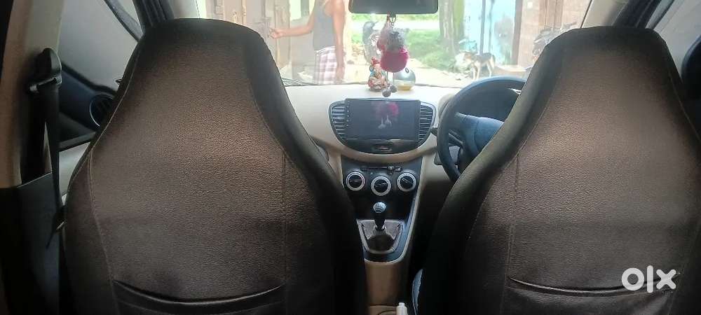 Hyundai I10 2012 मैनुअल पेट्रोल