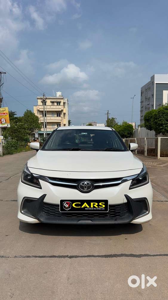 Toyota Glanza G Smart Hybrid, 2023, Petrol
