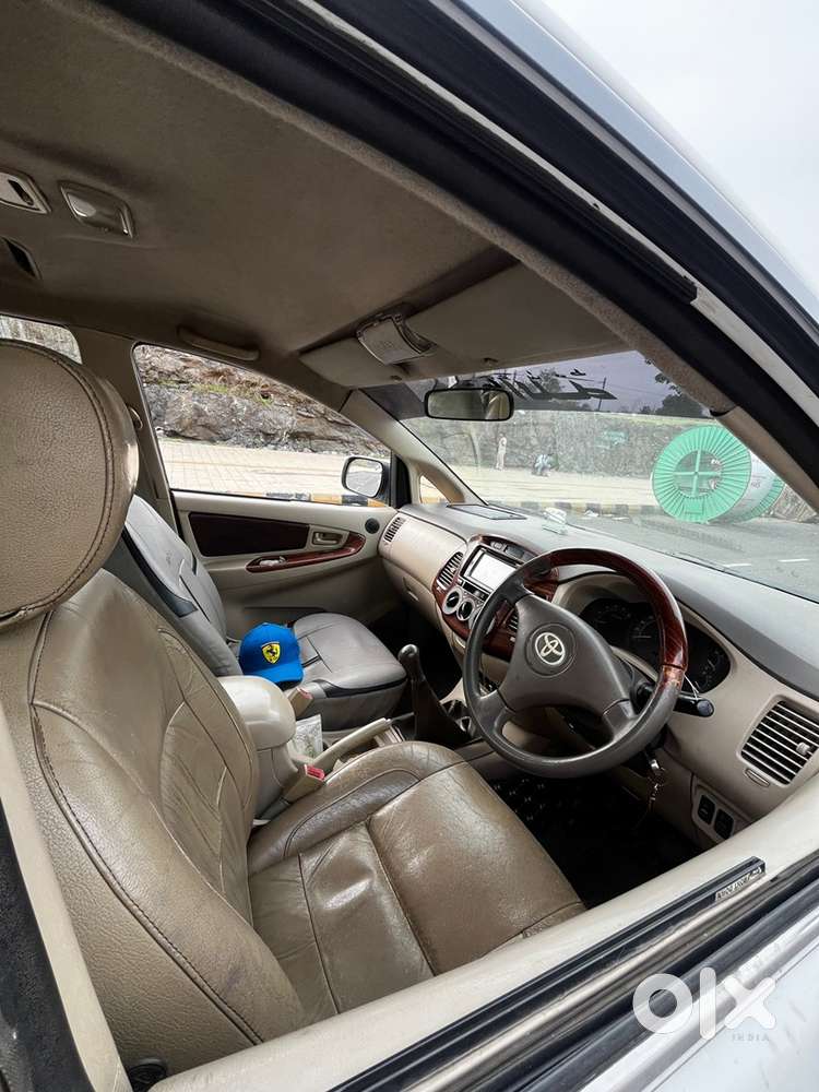 Toyota Innova 2008 Diesel 8 Seater