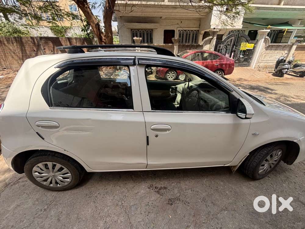 Toyota Etios Liva 2016