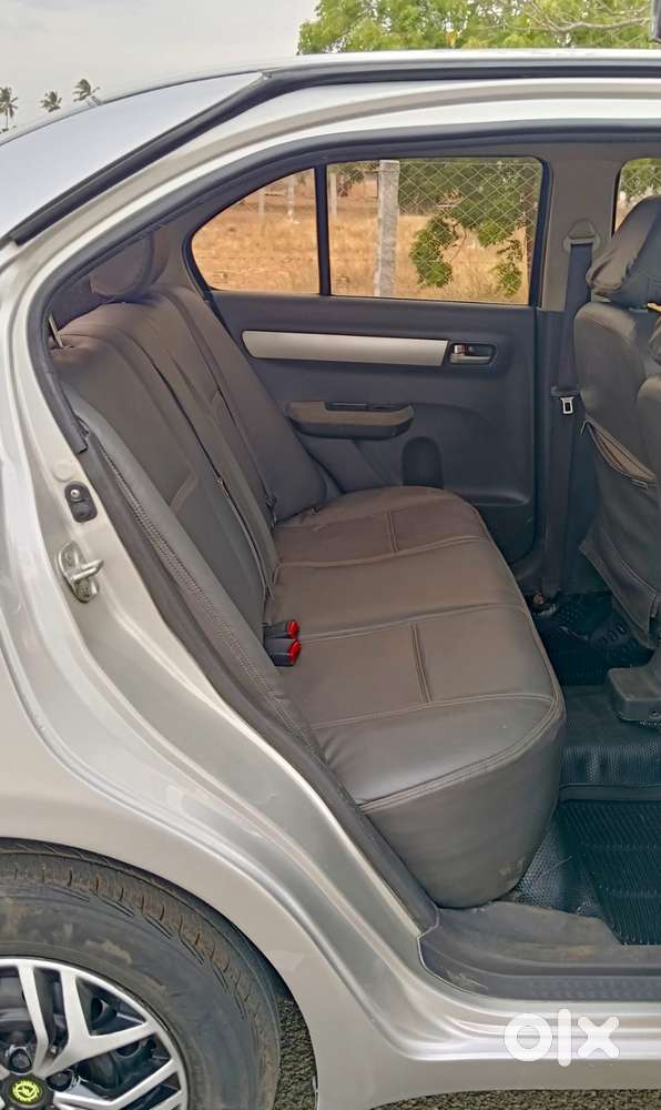 Maruti Suzuki Swift Dzire Vxi, 2010, Petrol