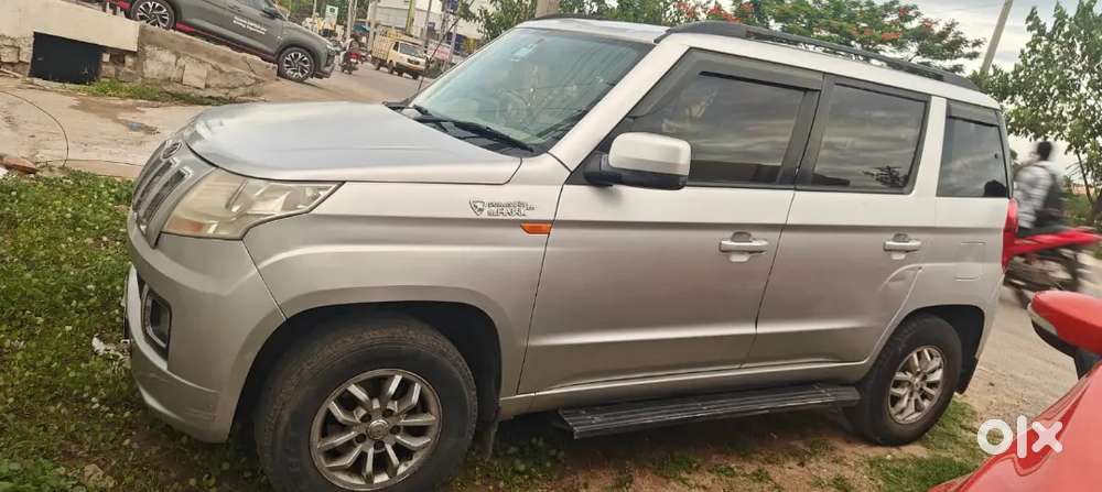 Mahindra Tuv 300 2016 Diesel Amt