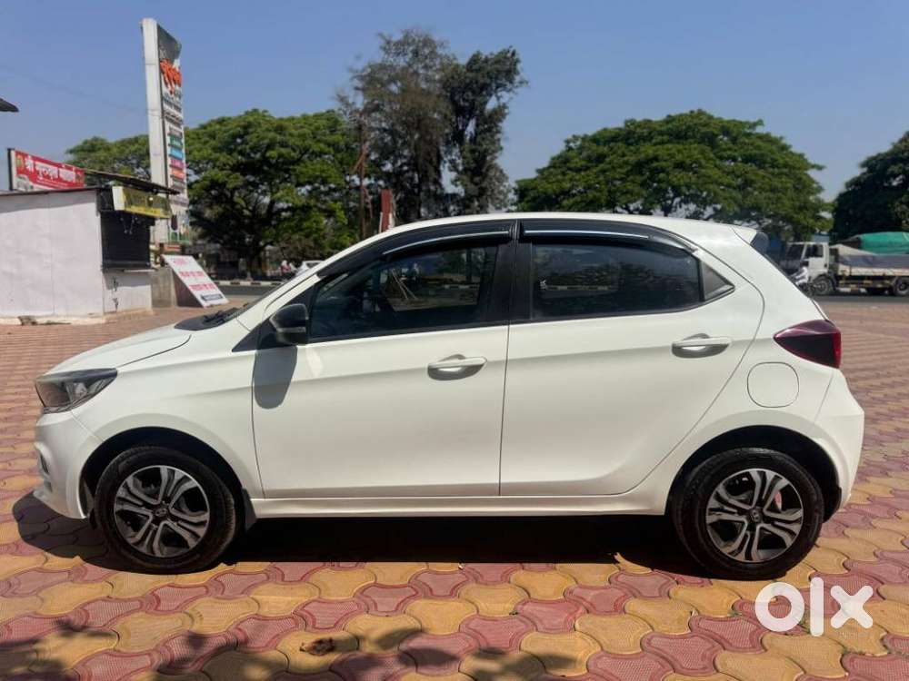 Tata Tiago 1.2 Revotron Xt Cng, 2022, Cng & Hybrids