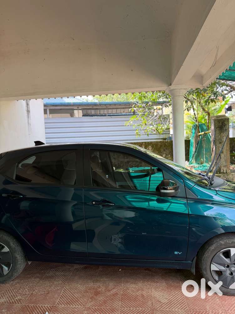 Tata Tiago Ev June 2025 Zx+lux 26000 Kms