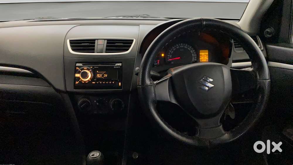 Maruti Suzuki Swift 1.2 Lxi (o), 2017, Petrol
